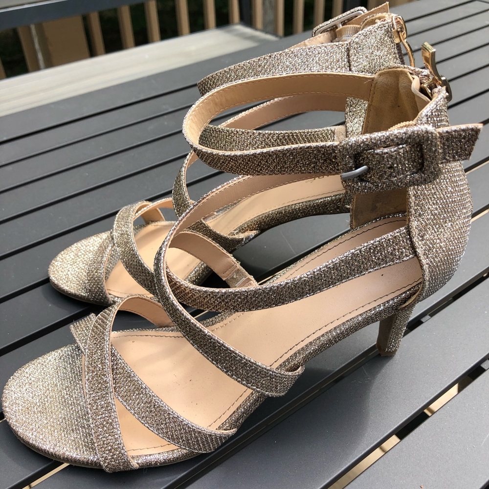 Maripe Gold heels.